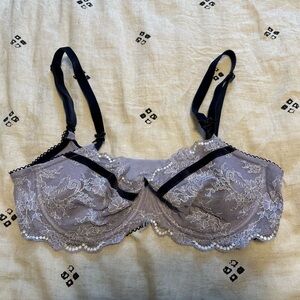 Victoria’s Secret Dream Angels Push Up Without Padding Bra